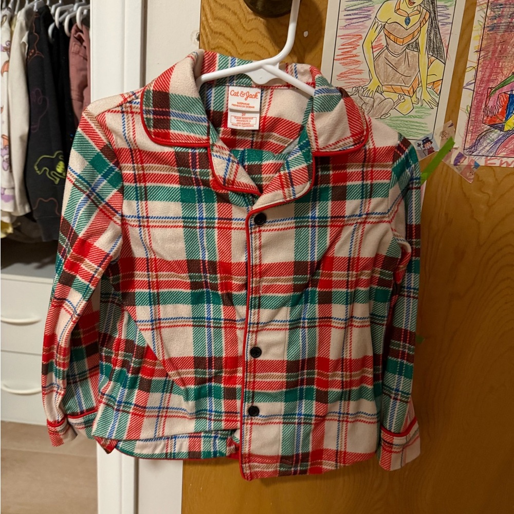 Cat & Jack Red Green Cream Plaid Button Pajamas